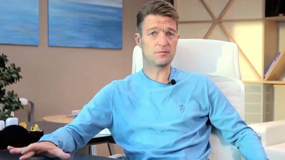 Rusko generalno tožilstvo zahteva, da se lastnika blagovnih znamk "Kirieški" in "Jaškino" razglasi za ekstremista