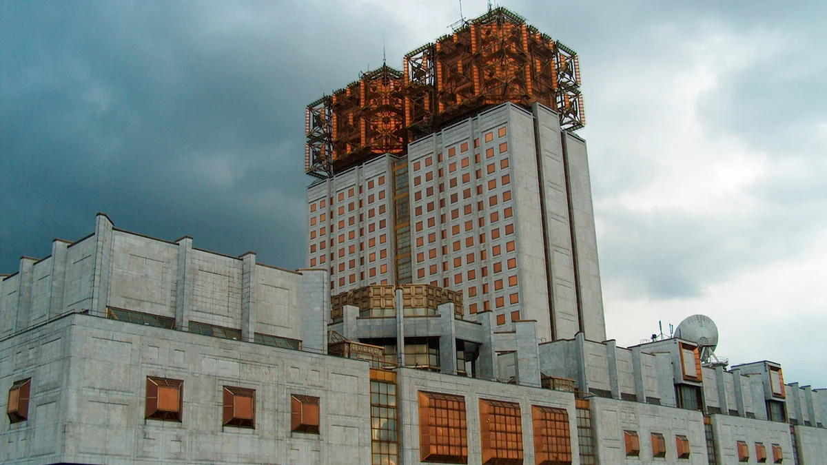 АКНО в Европу