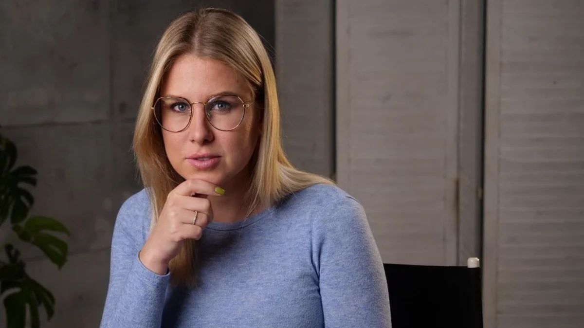 <p>Любовь Соболь</p>