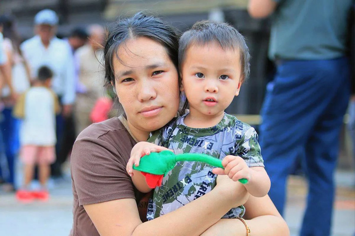 Rosie Poon with her son. Photo: Rosie Poon