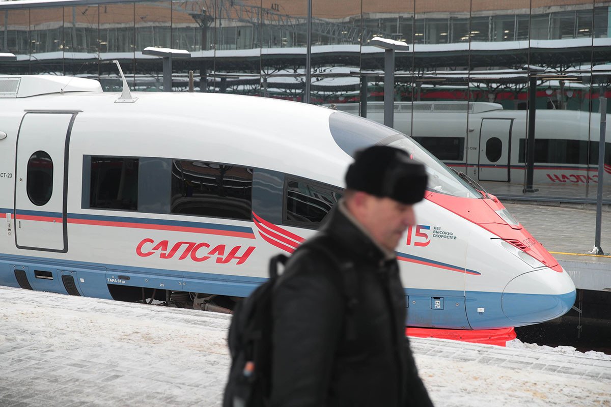 Поезд «Сапсан» на Белорусском вокзале в Москве, 17 декабря 2024. Фото: Василий Кузьмиченок / Агентство «Москва»