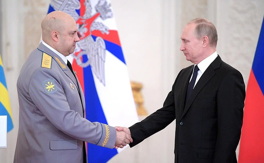 Sergey Surovikin and Vladimir Putin. Photo: kremlin.ru
