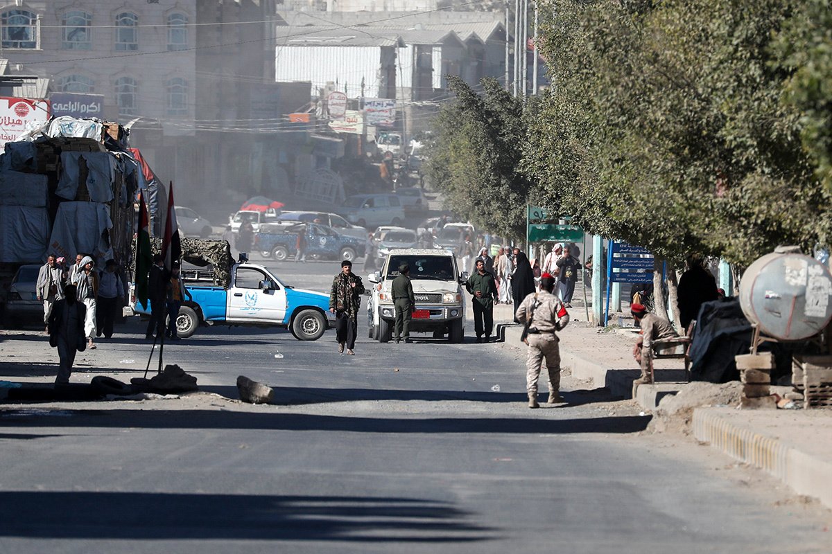 Военнослужащие Хути в Сане, Йемен, 11 января 2024 года. Фото: Yahya Arhab / EPA-EFE