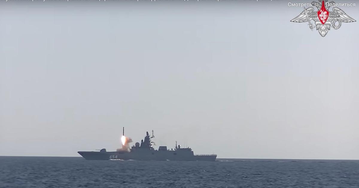 Russia’s Admiral Gorshkov frigate making its first long-range voyage with a Zircon hypersonic missile loadout as part of trilateral naval drills between Russia, China, and South Africa. Photo:  video  screenshot