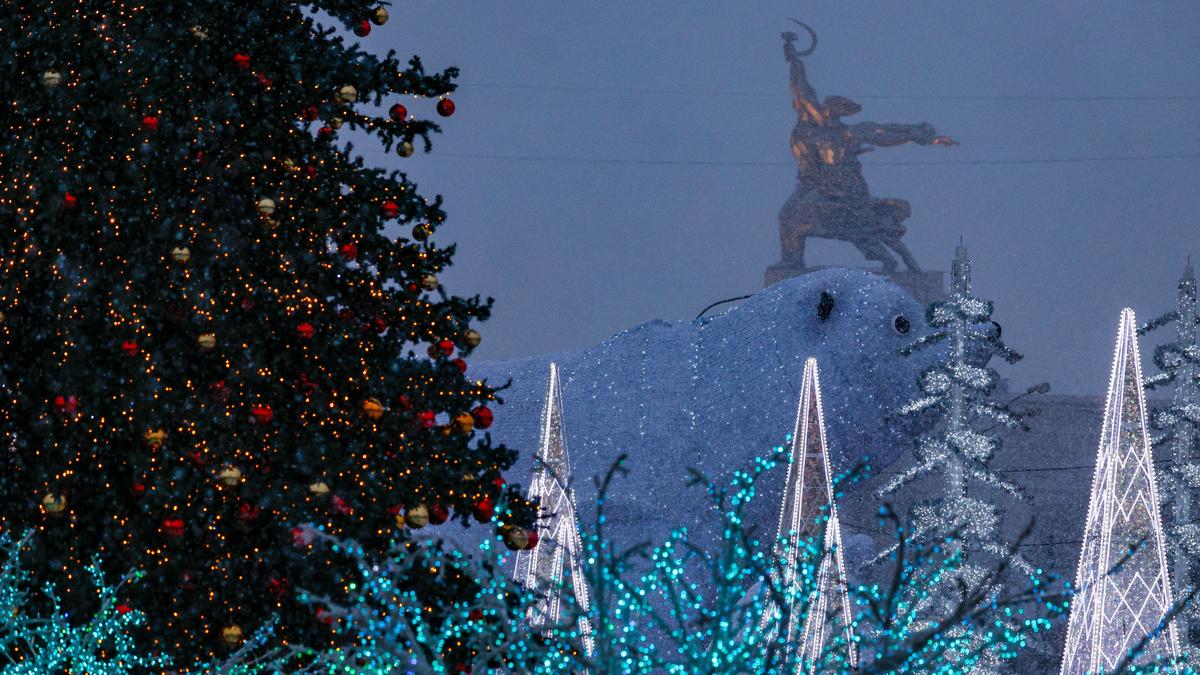 Why Saudi tourists are flocking to wartime Russia