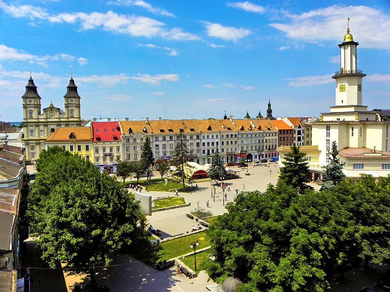 Ivano-Frankivsk’s town hall. Photo: Igor Kosovych