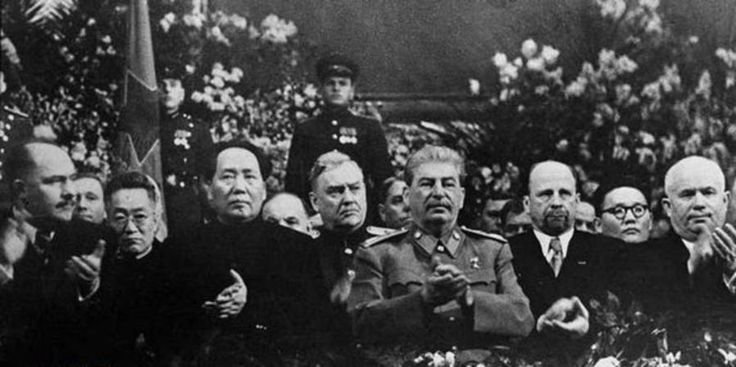 Мао Цзэдун на праздновании 70-летия Сталина в Москве. Фото: Wikimedia Commons