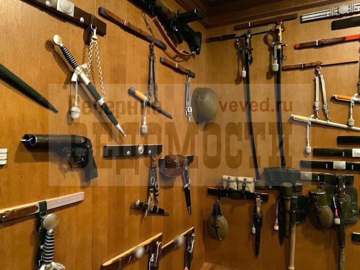 Фото оружия, изъятого в Евгения Тетерина при обыске. Фото: Телеграм-канал «Вечерние ведомости»