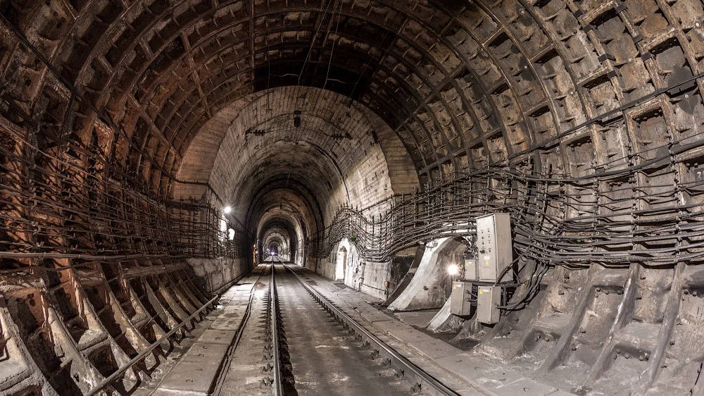 «Коммерсант»: следователи квалифицировали взрыв в Северомуйском туннеле БАМ как теракт