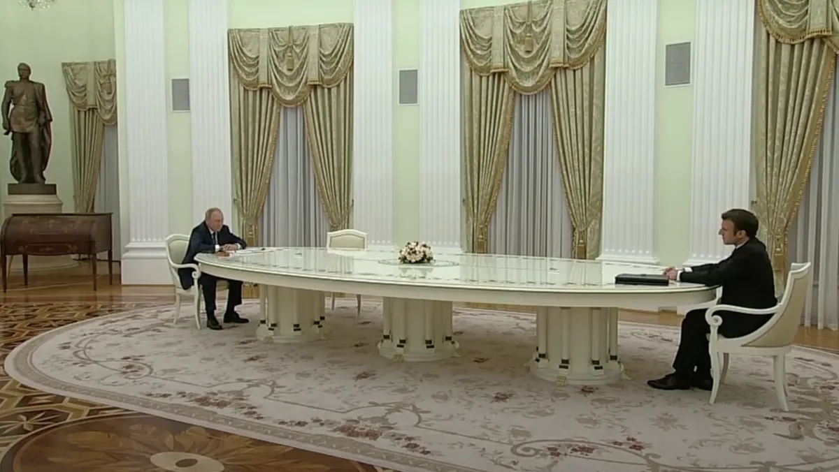 Владимир Путин: «Если ничего не мешает, можно хрюкнуть»