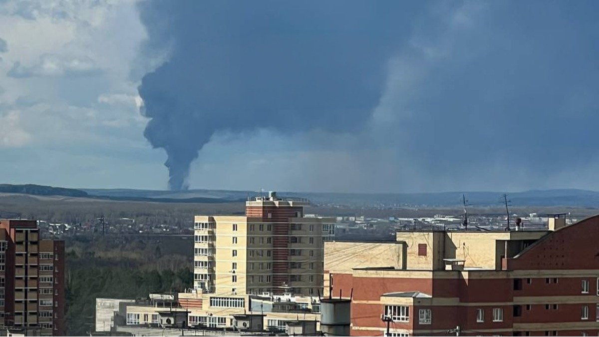 ВСУ атаковали дронами нефтяные объекты в Перми и Орске