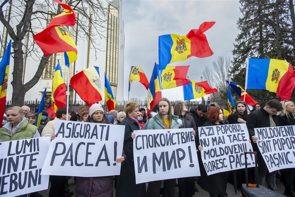 Протесты в Кишиневе. Фото: EPA-EFE/DUMITRU DORU