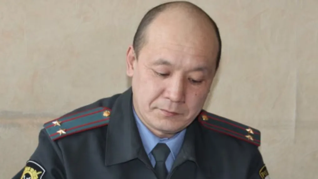 Бывший начальник угрозыска Кызыла, осужденный за сожжение задержанного, уехал на войну в Украине