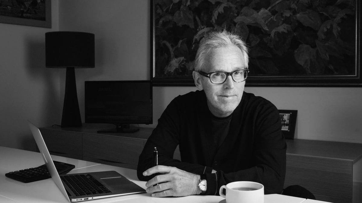 Umrl medijski mogotec Derk Sauer, ustanovitelj The Moscow Times in Vedmosti