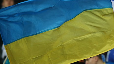 Генпрокуратура: демонстрация флага Украины или картинок в его цветах «само по себе» не может преследоваться по статье о «дискредитации» армии