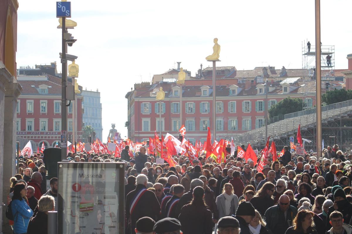 Фото: шествие в Ницце. Stèvelan Chaizy-Gostovitch/Twitter
