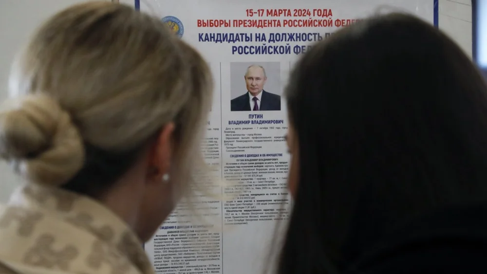 Photo: EPA-EFE/MAXIM SHIPENKOV