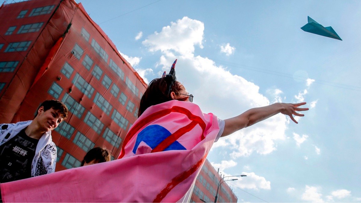 «Не Роскомнадзору нас ограничивать»