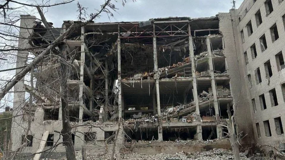 В результате удара России по Полтаве более 50 человек погибли, еще как минимум 200 ранены