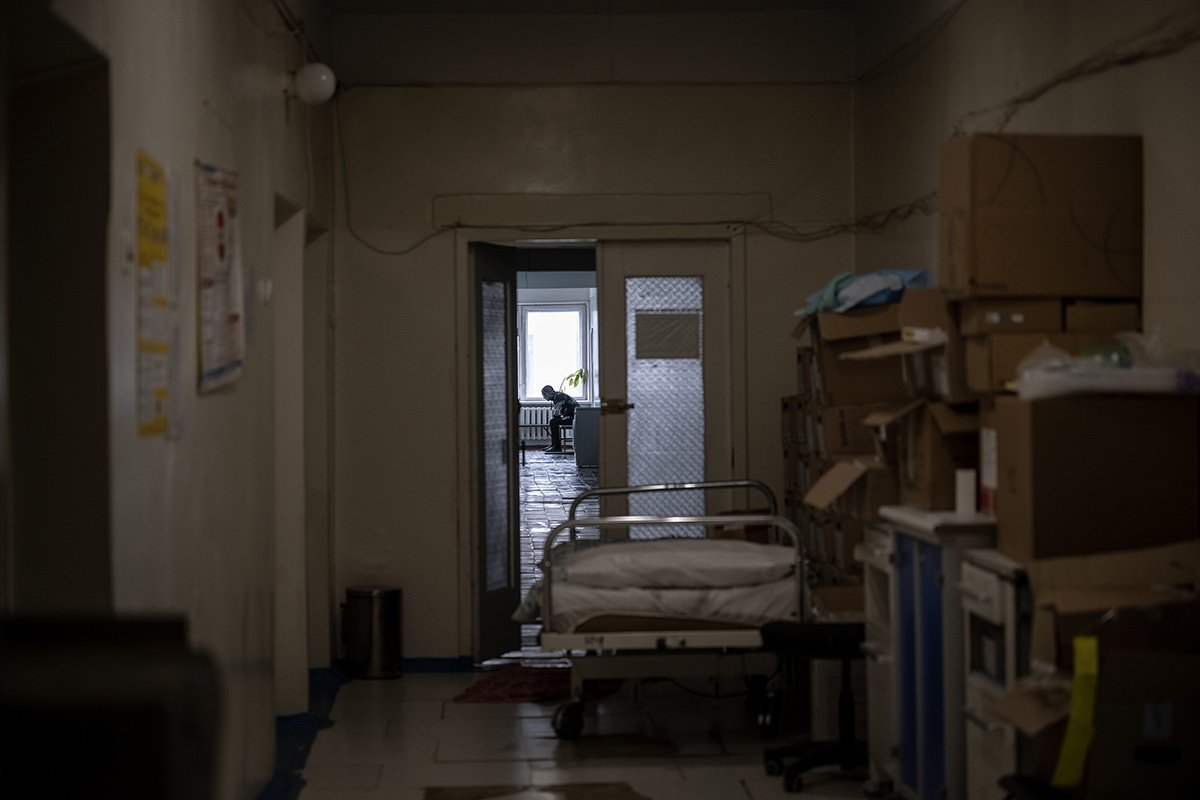 Больничный корридор. Фото: Ozge Elif Kizil / Anadolu / Getty Images