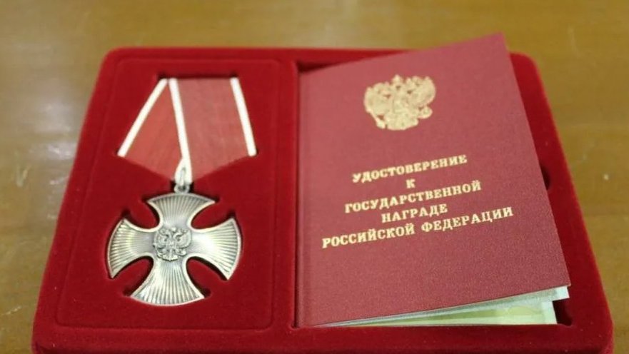 Путин наградил орденами Мужества журналистов российских СМИ, попавших под обстрел в Запорожской области