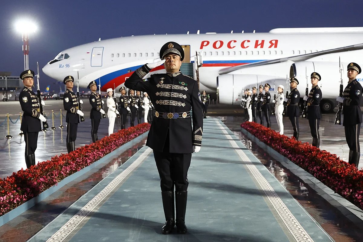 The Russian presidential Ilyushin Il-96 lands in Tashkent, Uzbekistan, 26 May 2024. Photo: Valery Sharifulin / EPA-EFE / SPUTNIK