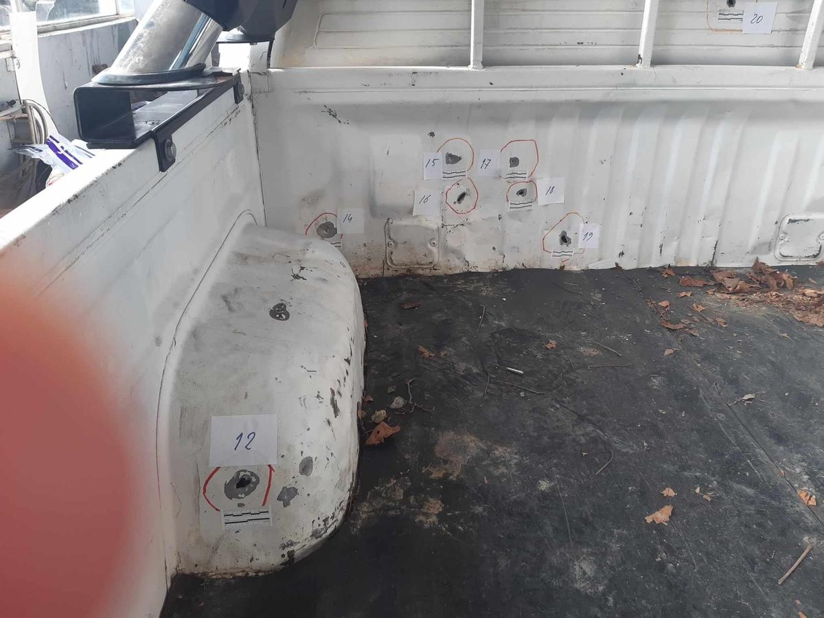 Автомобиль Тамаза Гинтури, по которому было выпущено 35 пуль. Фото: соцсети