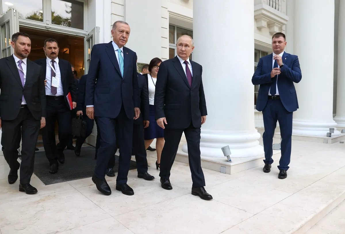 Vladimir Putin and Recep Tayyip Erdogan after talks in Sochi on 4 September 2023. Photo: EPA-EFE/SERGEI KARPUKHIN