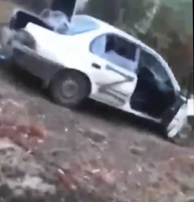 One of the cars in the video has a giant painted “Z” symbol on it. Photo: video screenshot