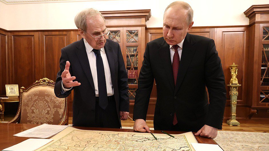 Помогите Путину найти границы
