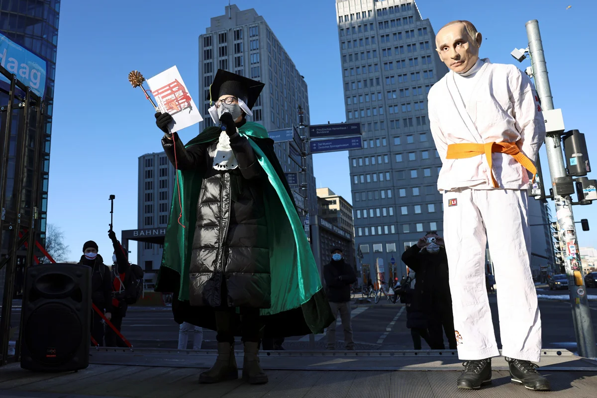 «Суд над Путиным» на акции в поддержку Алексея Навального, Берлин, 31 января 2021 года. Фото: Christian Mang / Reuters / Scanpix / LETA