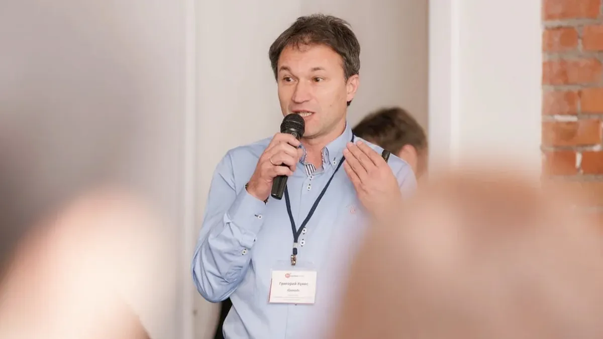 Приговоренный к штрафу за донаты ФБК основатель сервиса igooods Григорий Кунис покинул Россию