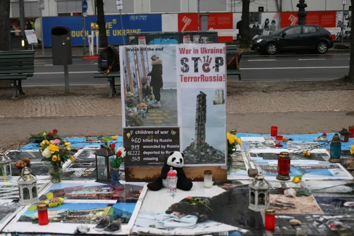 “Stop the War” installation in front of the Russian embassy in Berlin. Photo sent by Novaya Europe subscribers