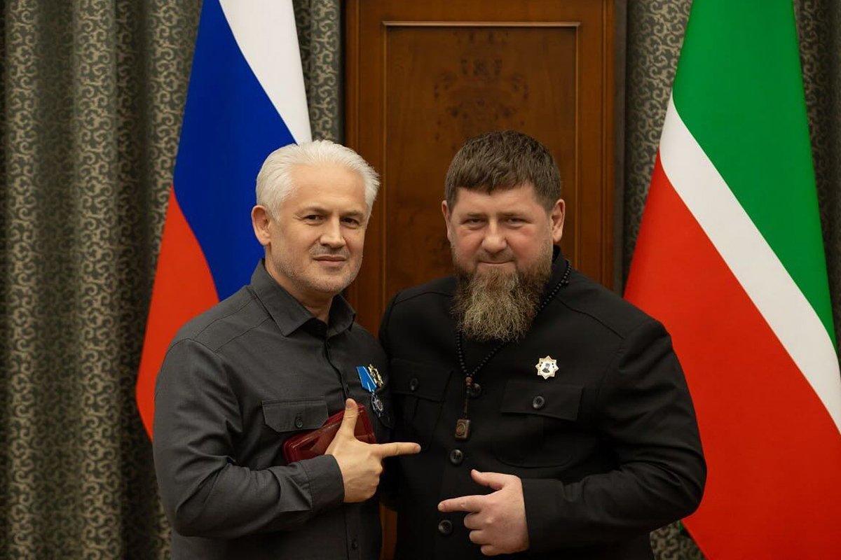 Муслим Хучиев с Рамзаном Кадыровым. Фото:  khuchiev_mm  / Instagram