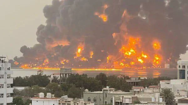 Израиль атаковал порт в Йемене