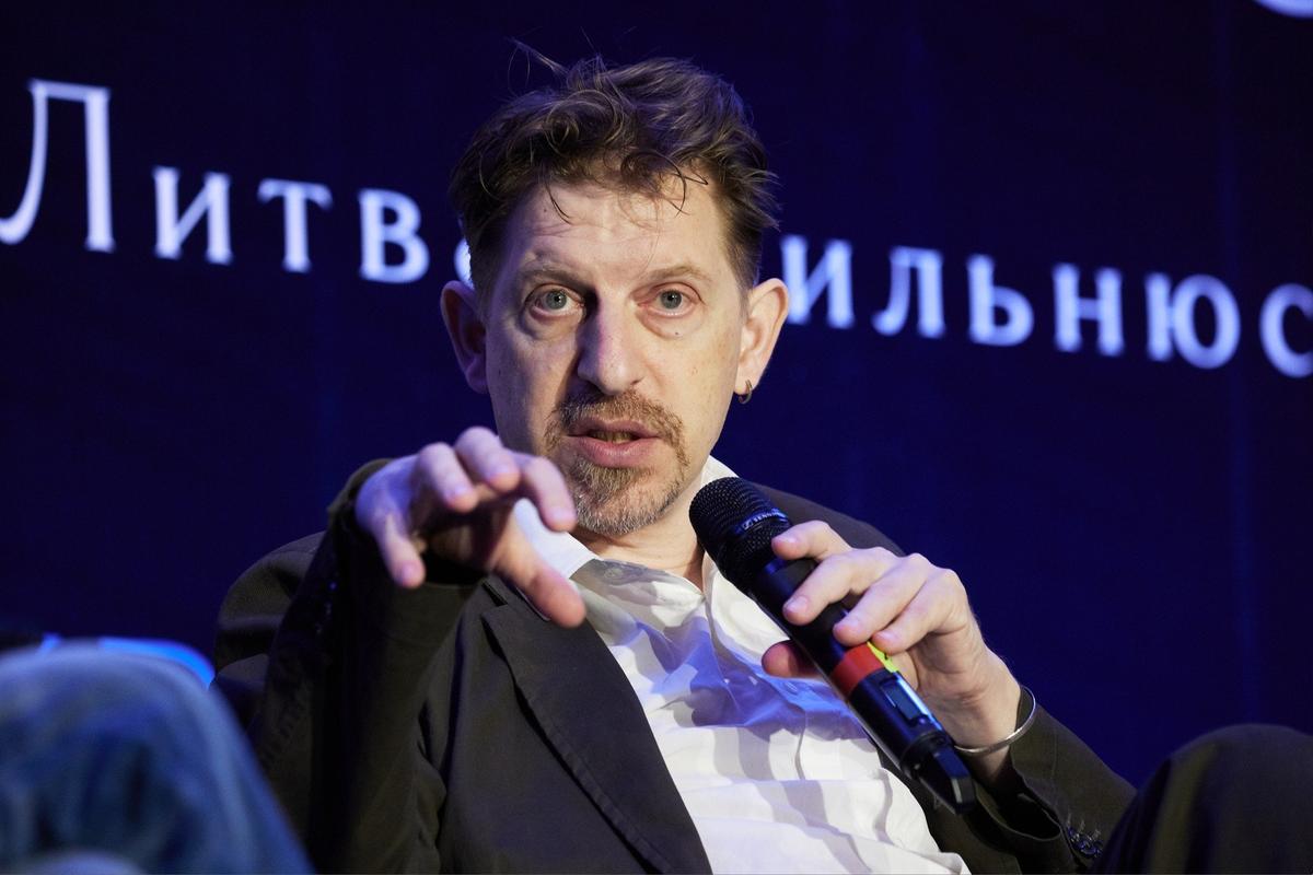 Писатель Джонатан Литтелл во время дискуссии на Конгрессе свободной России. Фото: Oleg Nikishin / Getty Images
