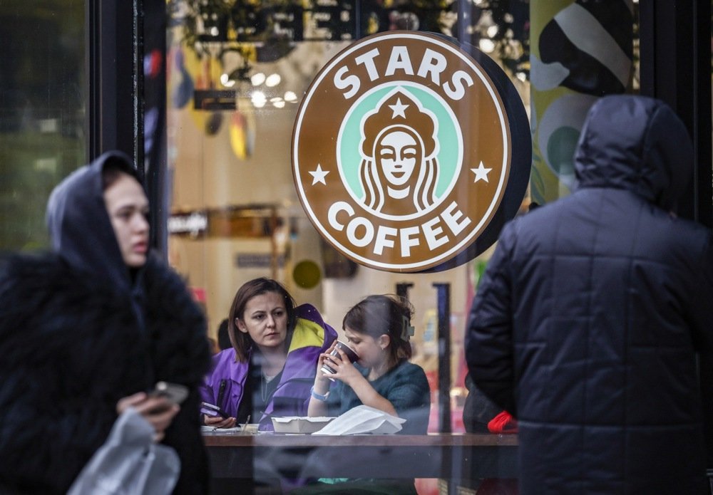 A former Starbucks in Moscow rebranded as Stars Coffee, 13 November 2024. Photo: EPA-EFE/YURI KOCHETKOV