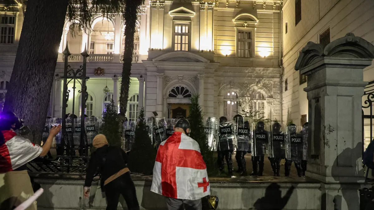 Anti-government protests in Tbilisi lead to attempted storming of Georgia's presidential palace