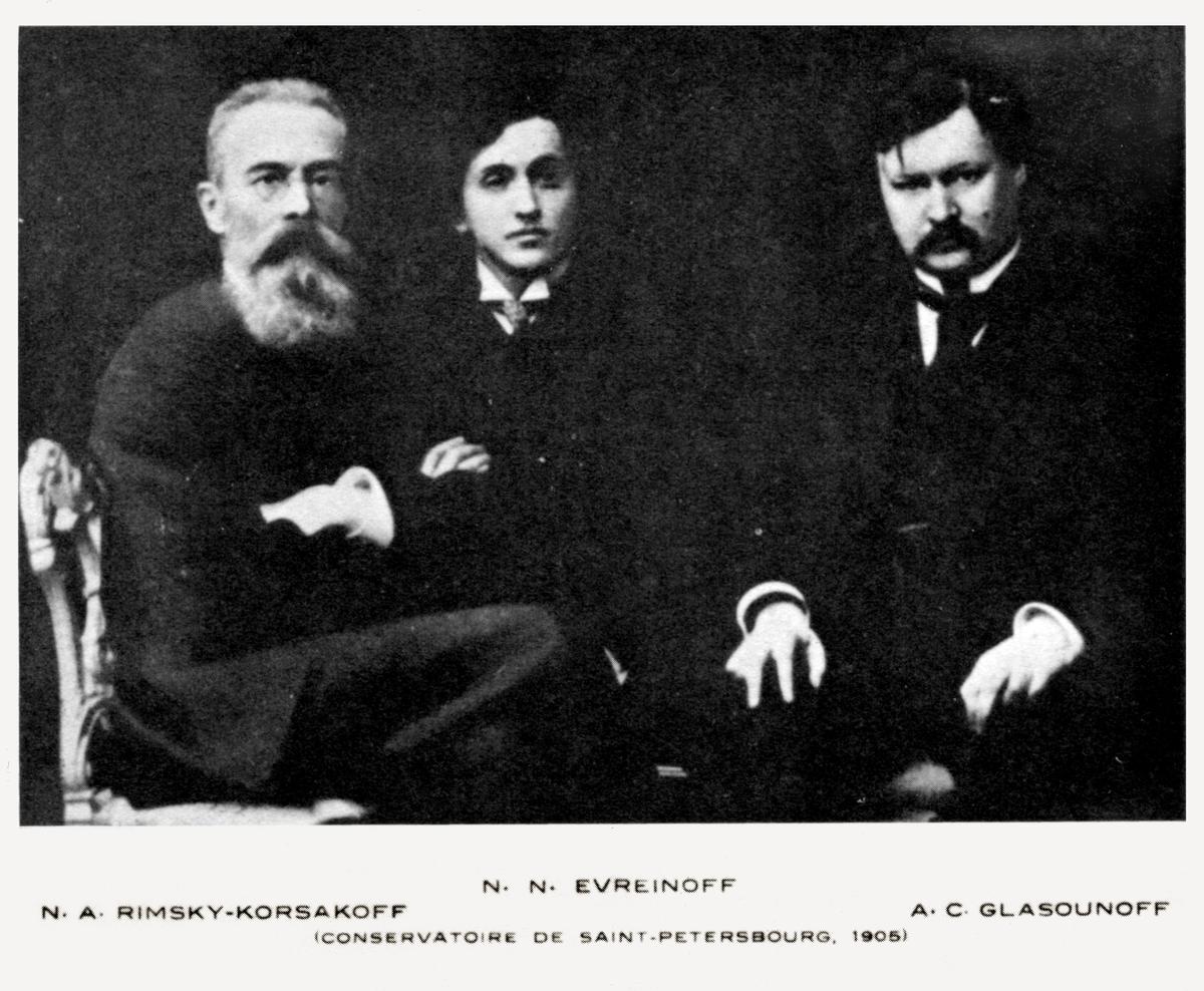 (слева направо) Н. А. Римский-Корсаков, Н. Евреинов, А. К. Глазунов. Фото:  Wikimedia Commons
