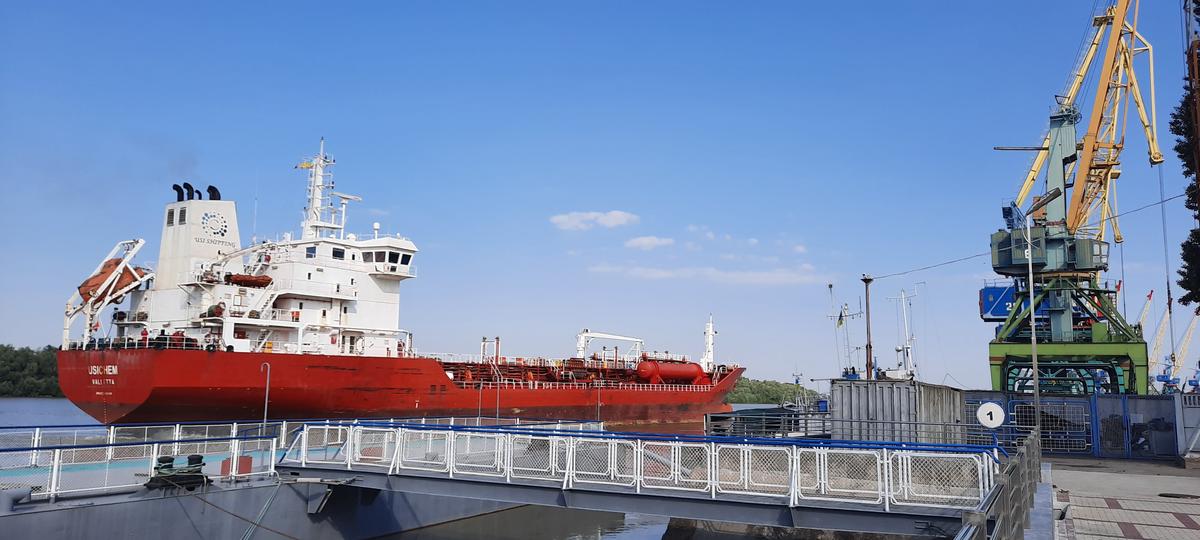 Заход танкера Usichem в Измаильский морской торговый порт на реке Дунай. Фото:  Wikimedia Commons , CC BY-SA 4.0