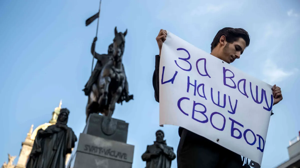 Танков в Праге не боятся