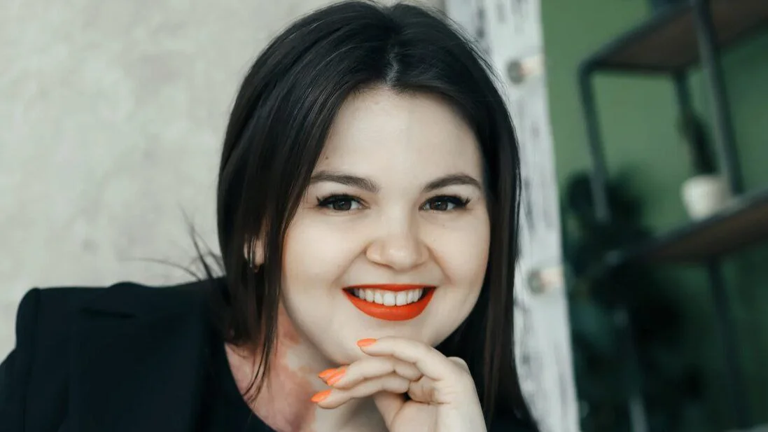 В Самаре силовики избили блогерку после обыска по делу об оправдании терроризма. Ее отказались госпитализировать