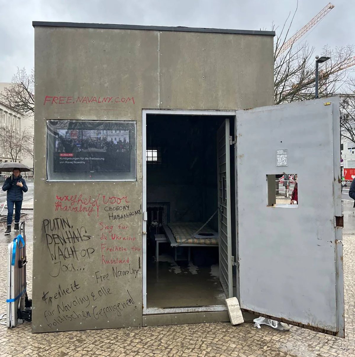 A mock-up of the punishment cell Alexey Navalny was sent to on 18 February 2023. Photo: Stringer