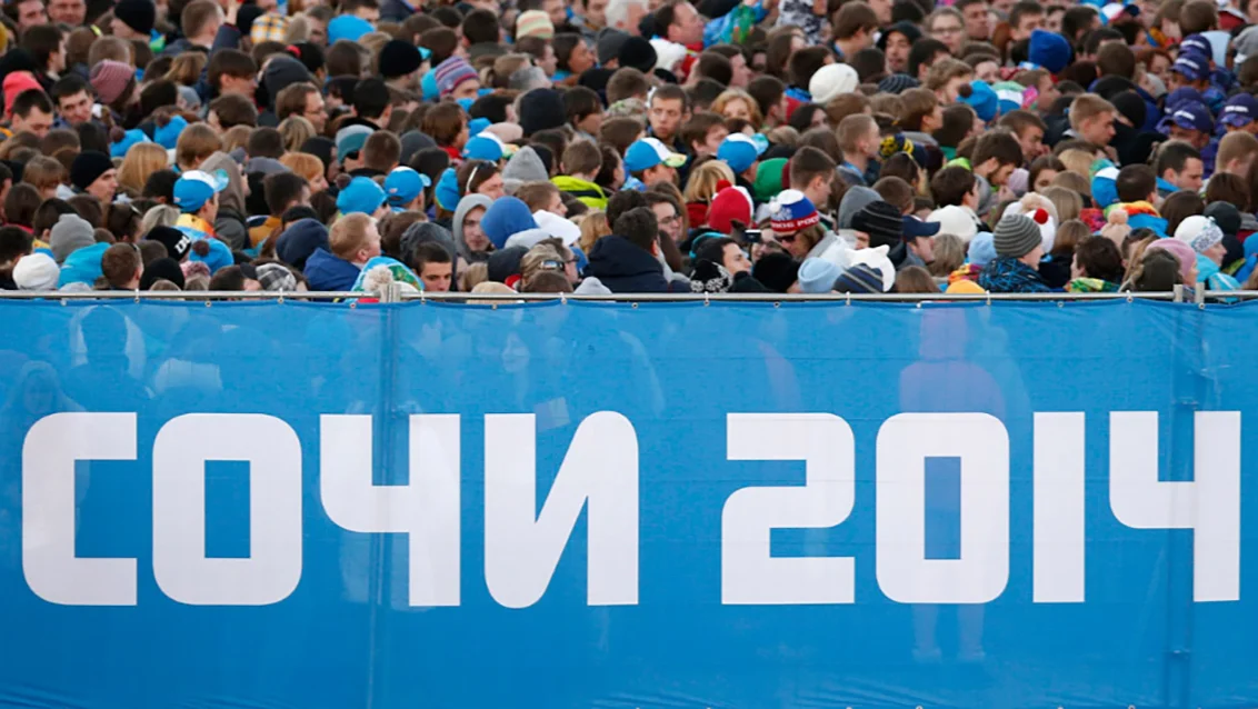 На Олимпиаду в Сочи потратили огромные суммы денег. Но что-то все-таки пошло не так на открытии и привело к появлению большого количества мемов. Что?
