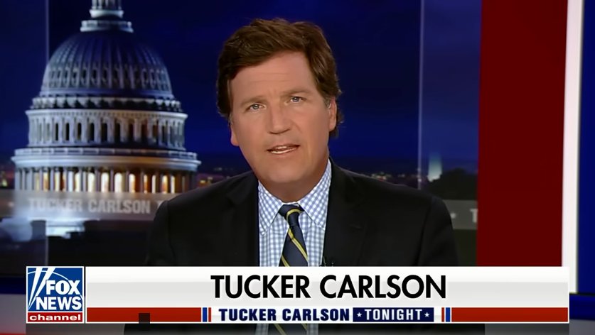 Телеведущий в шоу Tucker Carlson Tonight на канале Fox News. Скриншот