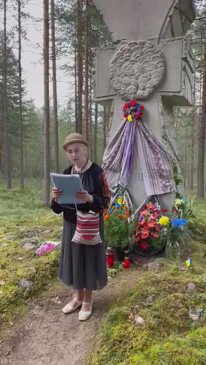 Larisa Skrypnikova at Karelia’s Sandarmokh memorial cemetery. Photo from the personal archive of Larisa Skrypnikova