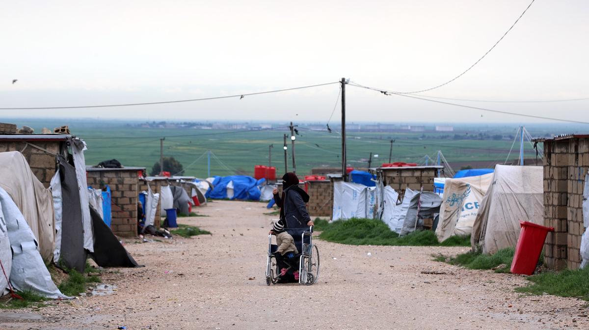 Лагерь Родж в Хасаке, к северо-востоку от Сирии. Фото: EPA-EFE/AHMED MARDNLI