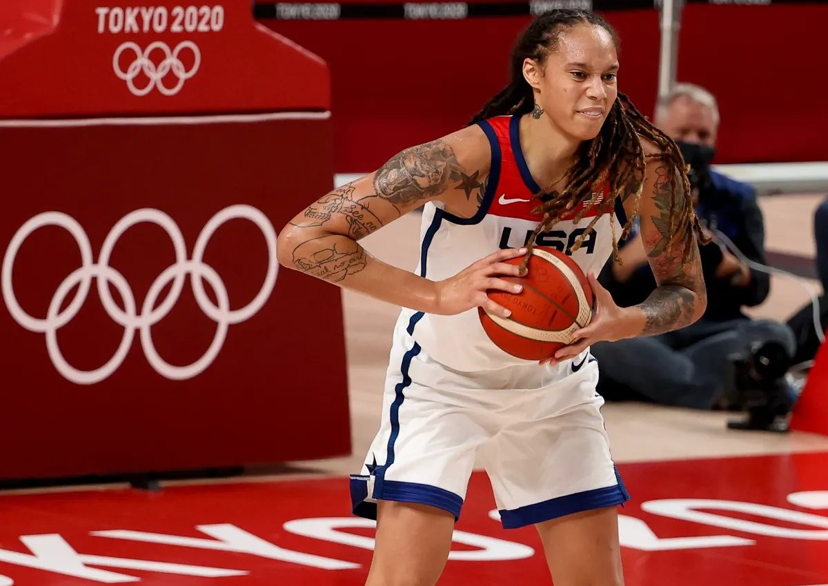 Brittney Greiner during the basketball game between Serbia and the United States at the Tokyo 2020 Olympic Games, August 2021. Photo by Jean Catuffe/Getty Images