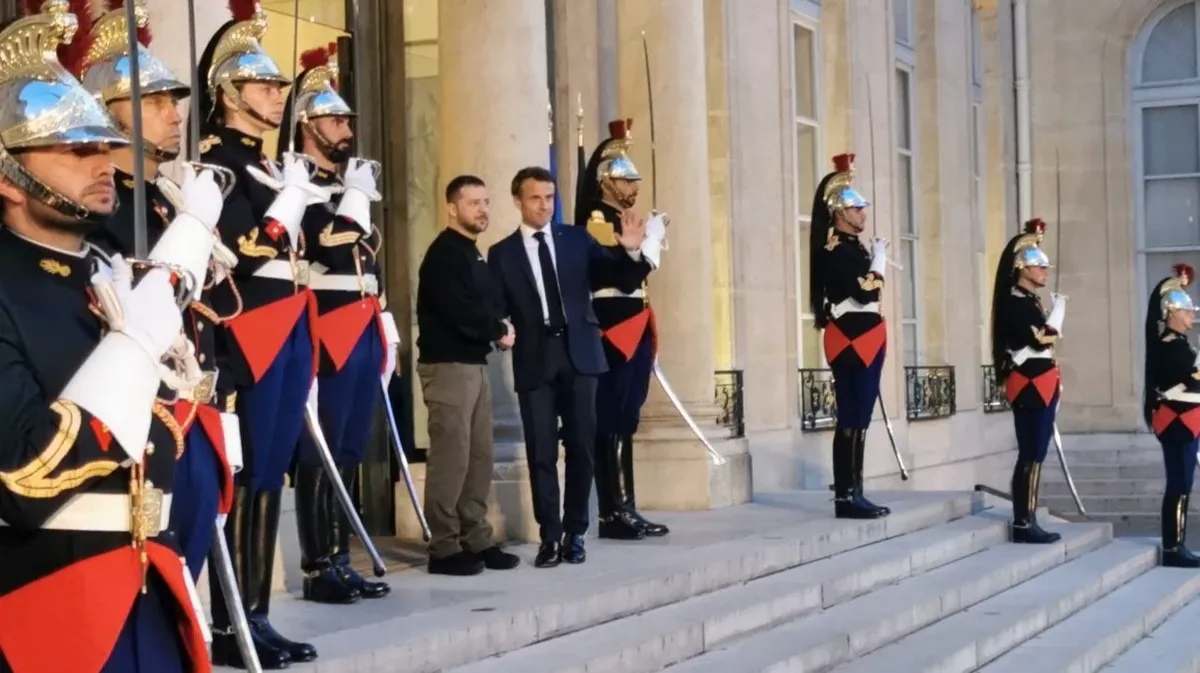 В Париже началась встреча Макрона и Зеленского