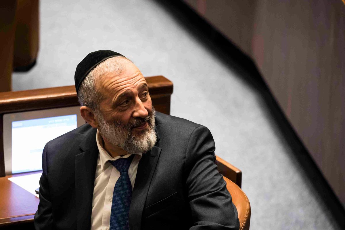 Израильский политик, лидер партии ШАС Арье Дери. Фото: Amir Levy / Getty Images